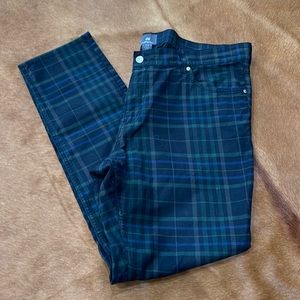 Lightly worn stylish and very comfortable skinny fit size 38